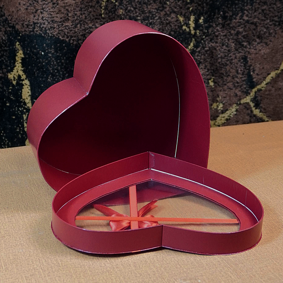 Window Heart Shape Chocolate & Gift Box