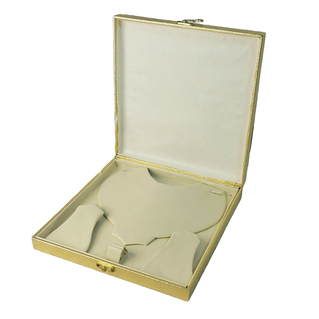 Golden Boxes for your Gold Jewelry