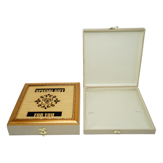 Beige Leathered Jewelry Boxes