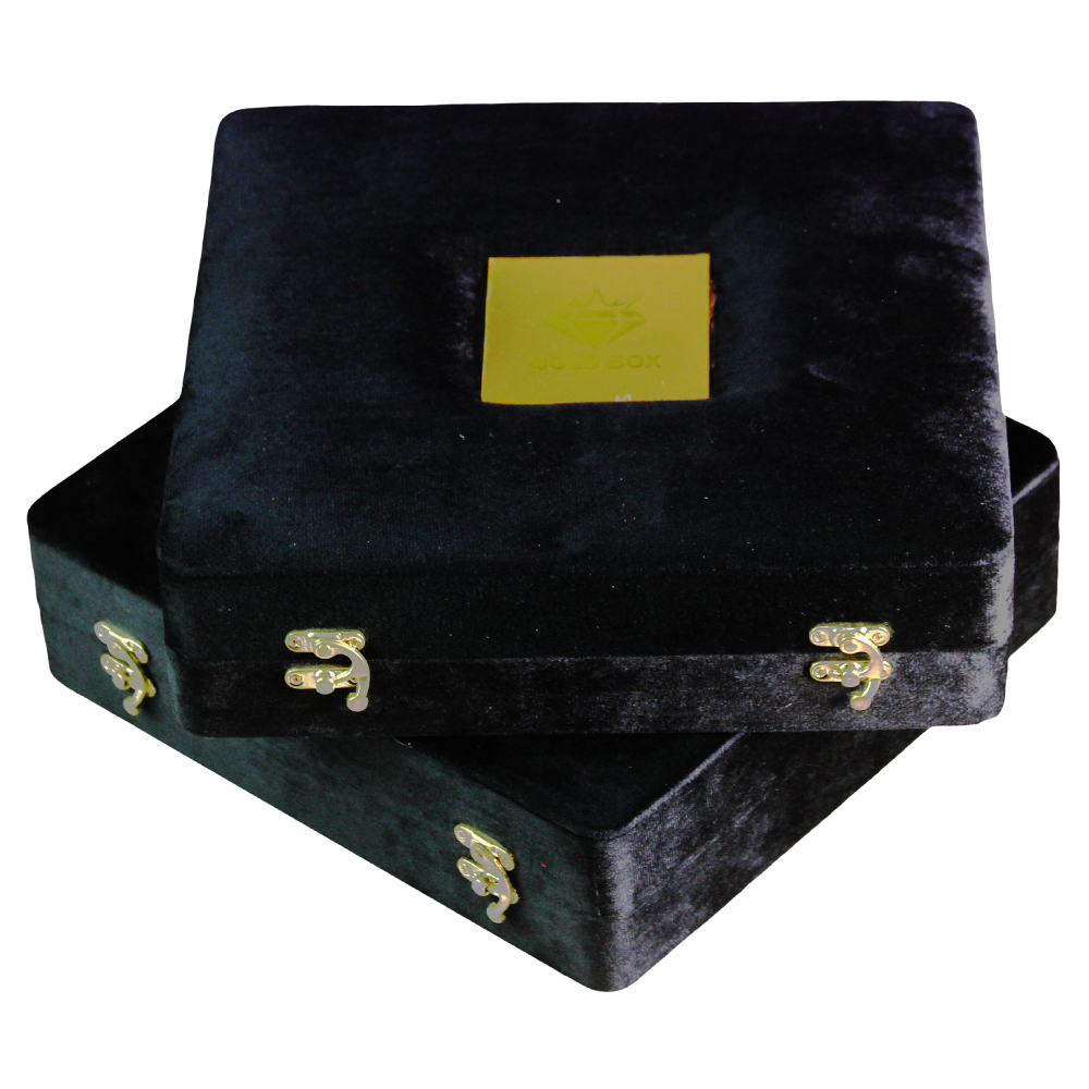 Gold Box Black Velvet 10x10x3 Collar Set Box