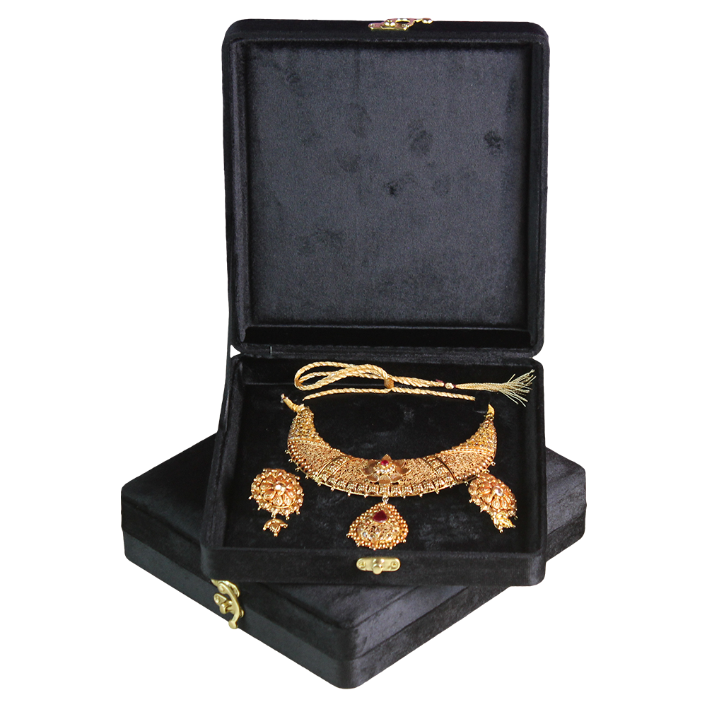 Gold Box Black Velvet 8x8 Necklace Box