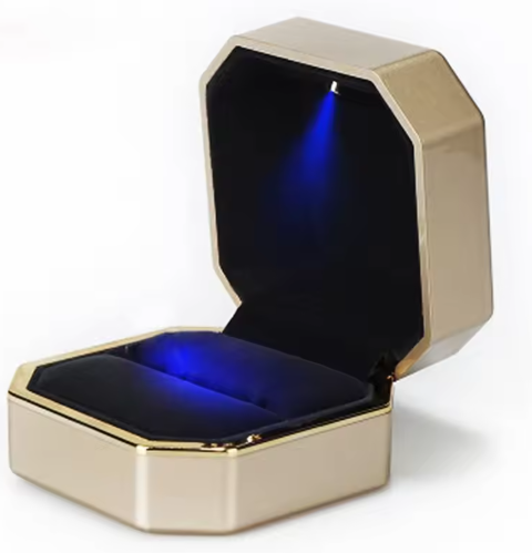 New LED Jewelry Ring Box Velvet Rubber