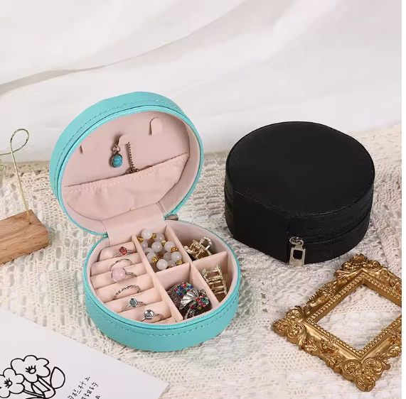 Round Jewelry Box & Organizer Portable