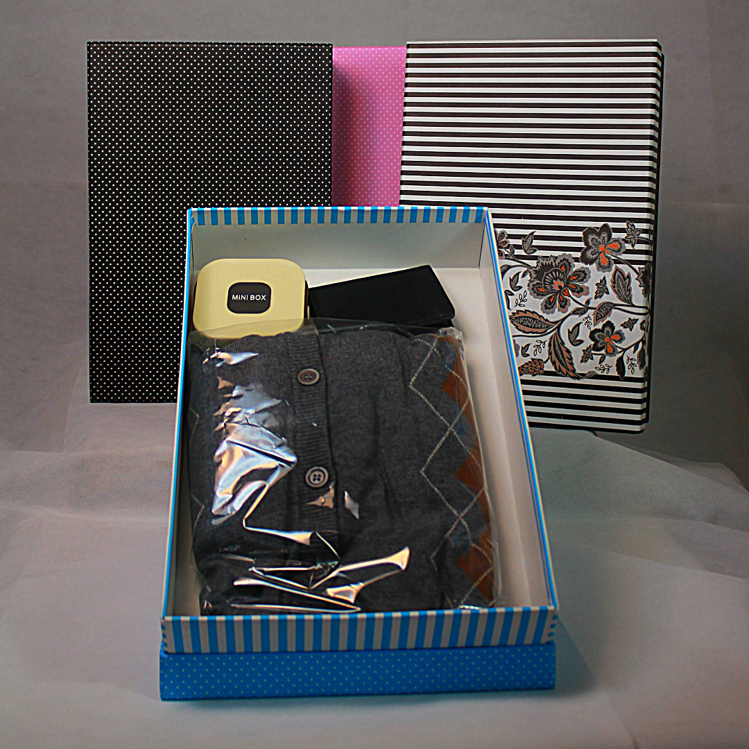 Duo Set Cardboard Box With Bag