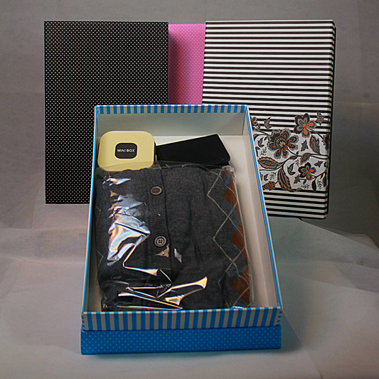 Duo Set Cardboard Box With Bag