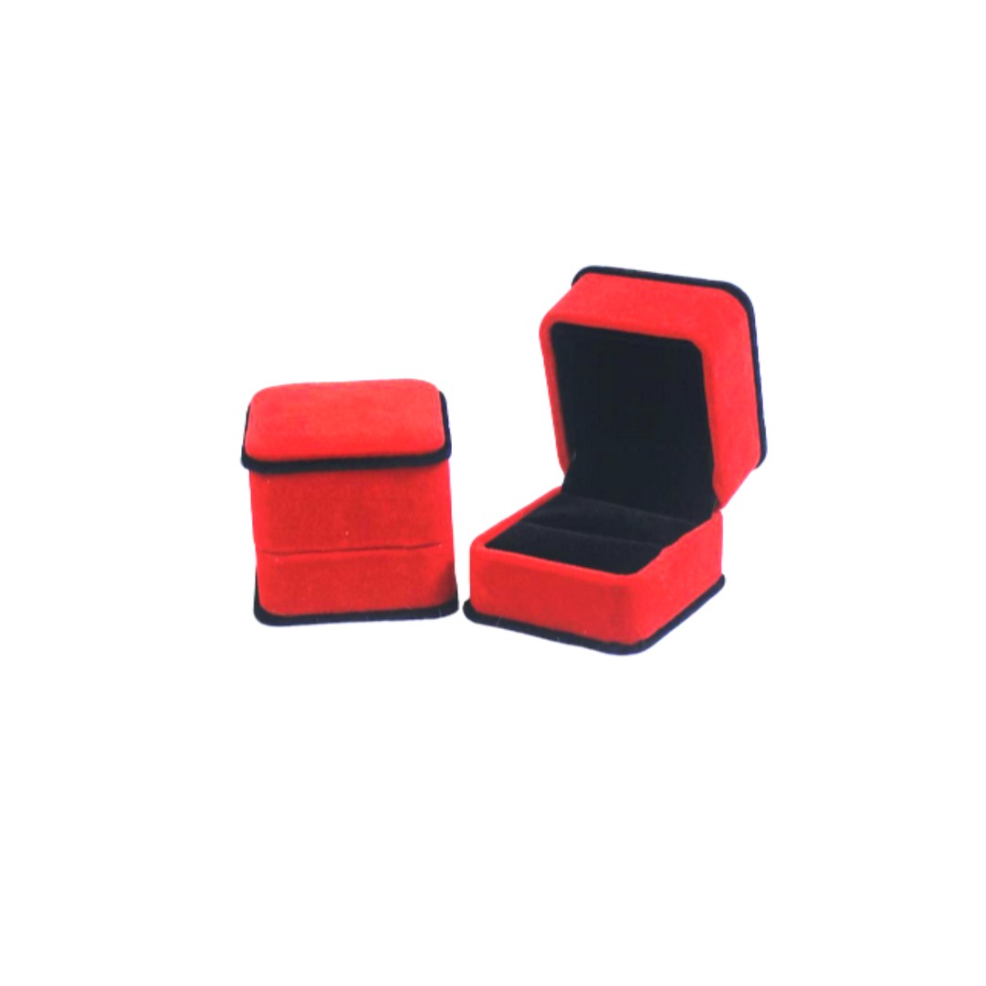Leather & Velvet in Red & Black Jewelry Boxes