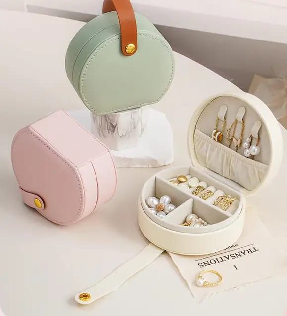 Fashionable Mini Handheld Jewelry Storage Box Round