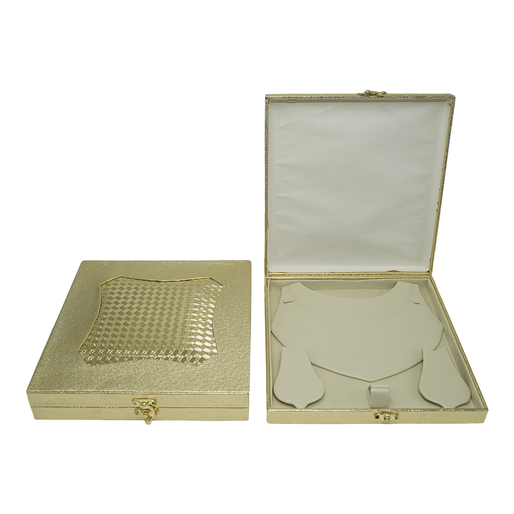 VIP Golden 6x6 Neckless Box